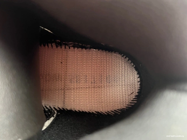 JORDAN DD0587-110 5 BLACK' 'WHITE AIR RETRO 1121